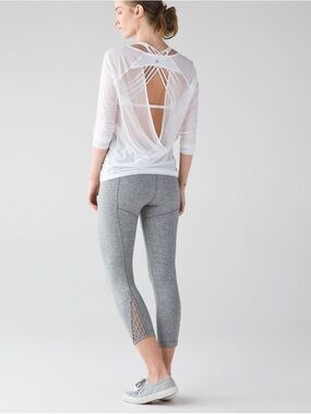 Lululemon True Self Crop II - Heathered Slate